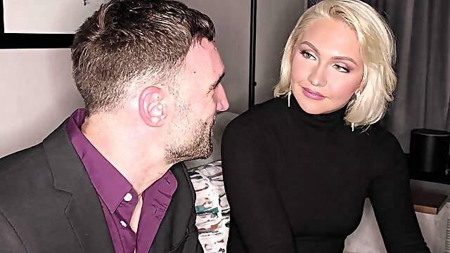 Blonde mom is intriguing and more than moody to try new perversions