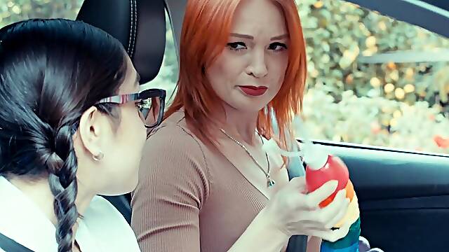 Lesbian Seduction Clips