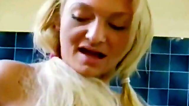 BBW Olga wet toilet lesbia