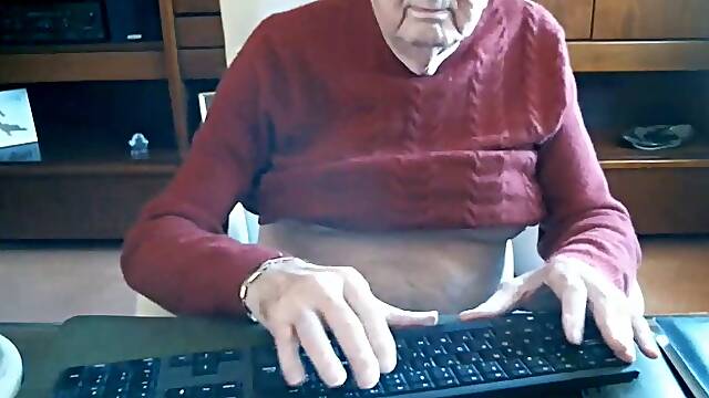 71 yo man from France - 4