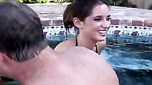 Underwater pussy licking!