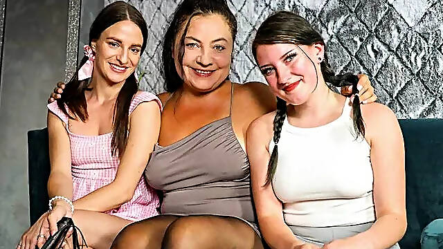 Lesbian Clips