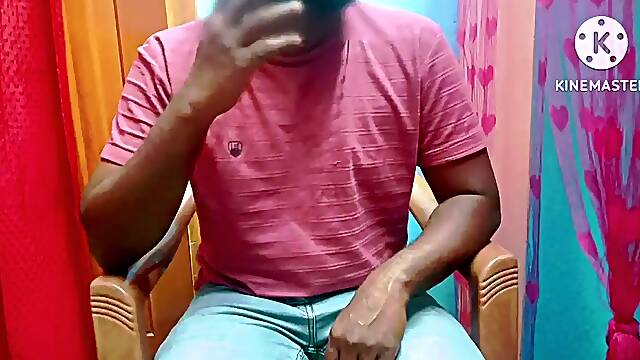 Lady doctor giving treatment for a impotent guy in her style and gave a nice handjob with oil massage with full tamil audio