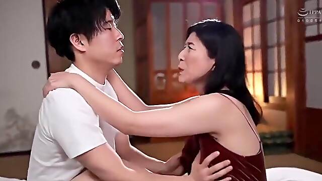 Japanese Stepmother Kiyoka Toyosaki