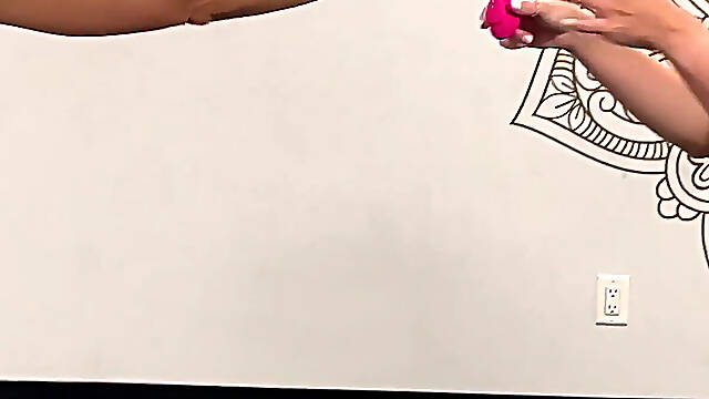 Serenity Cox and Nadia Foxx Have Fun at the Yoga Studio!