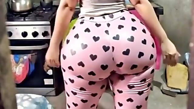 Pink Leggings Butt