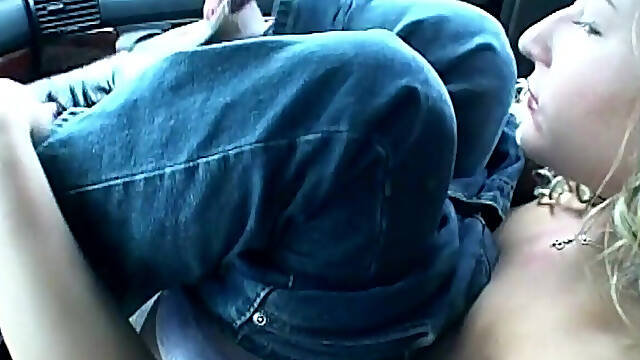 Pierced Pussy Dildo Stretch Squirting in The Car