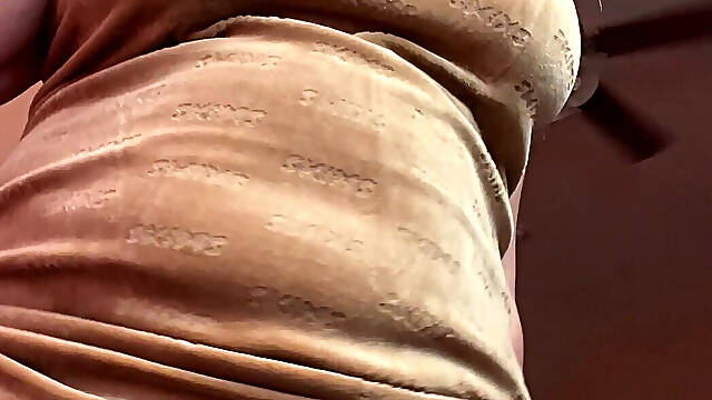 Shaking My Phat Ass in Skims Dress